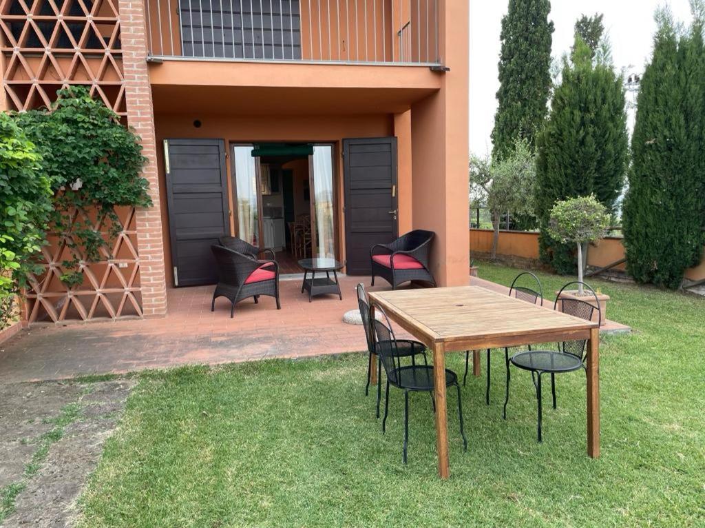 Appartement - Le Corti Di Orciatico Eksteriør billede